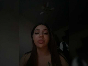 Pureee webcam model stream image