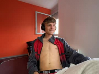 mimiro12 webcam model stream image