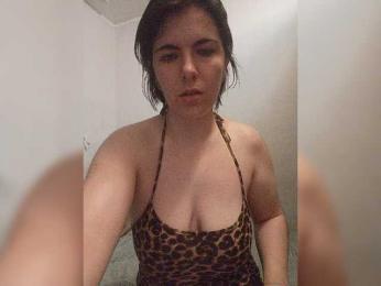 shurshuraY webcam model stream image