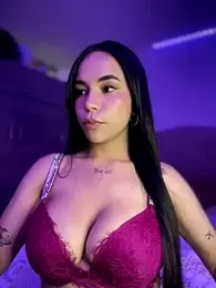 Naatalia webcam stripchat model stream image