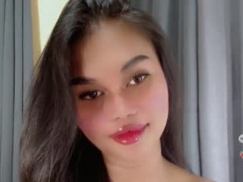 anaruru_ webcam model stream image