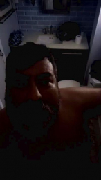 Mike2302radio webcam model stream image