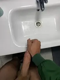 Achrafsad9i webcam model stream image