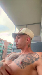 Dolarboy webcam model stream image