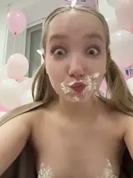 bambi_lu webcam stripchat model stream image