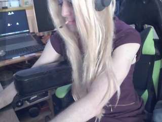 eroticnles webcam model stream image