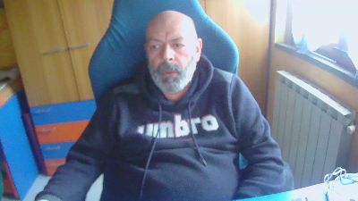 zeus8xxx4 webcam model stream image