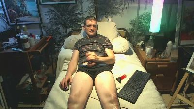 BOURON77 webcam model stream image