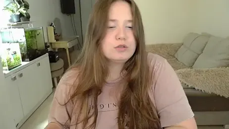 remirann_ webcam stripchat model stream image