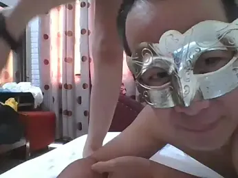 MaiHoang2k webcam model stream image