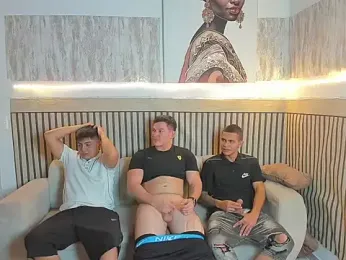 friendslikeplay webcam stripchat model stream image