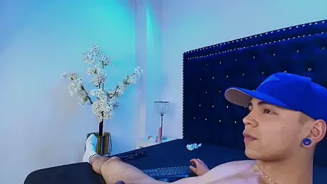 Jaden_and_sofia webcam stripchat model stream image