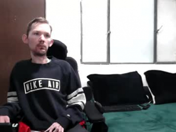 frenchroulette webcam model stream image