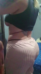Laralorenzo webcam model stream image
