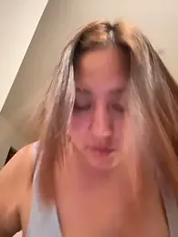 NamiNae webcam model stream image