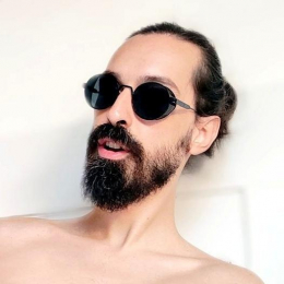 XLItalianXL webcam model stream image