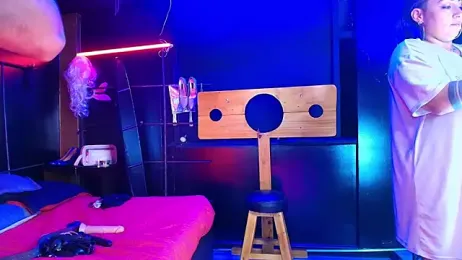 YiingandYang webcam model stream image