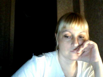 krisss2016 webcam model stream image