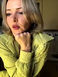 Kristina03 webcam model stream image