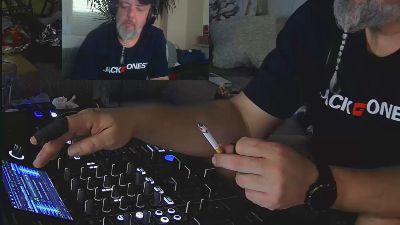 1st_omen webcam model stream image