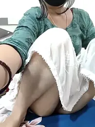 SpicyQueenX69 webcam model stream image