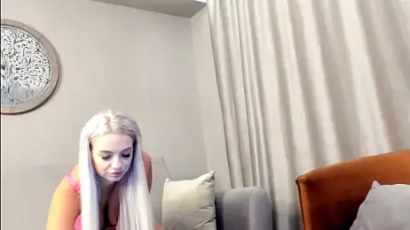 LesyaTouch webcam model stream image