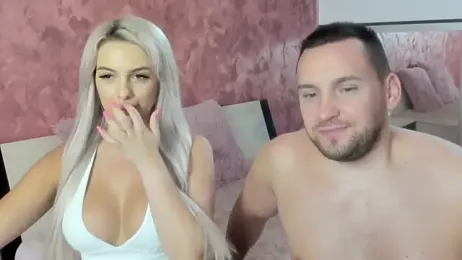 LesyaTouch webcam model stream image