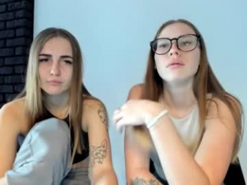 amelia_gold9 webcam model stream image
