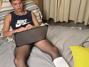 dddddddlii webcam model stream image