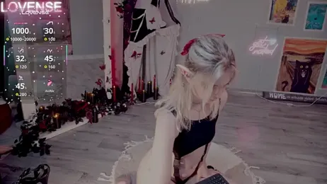 Careful_i_bite webcam stripchat model stream image