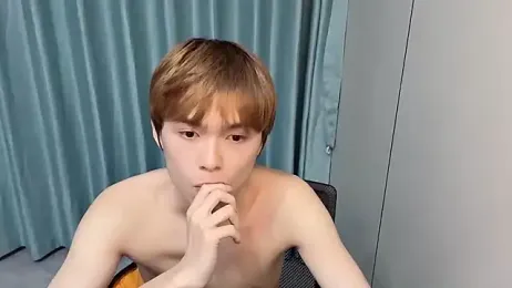 xiaottt1918 webcam model stream image