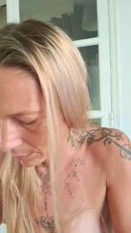 elle26_hot webcam model stream image