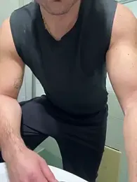 giovan2020 webcam model stream image