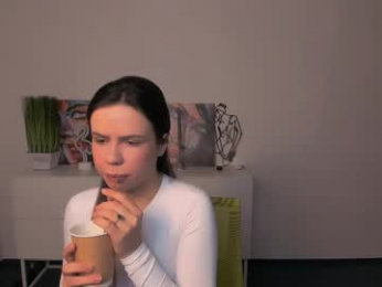 violet_moxi webcam model stream image