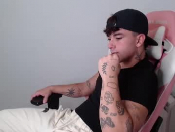 castrotwins webcam chaturbate model stream image