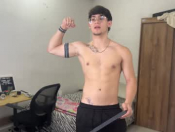 kisan_smith webcam model stream image