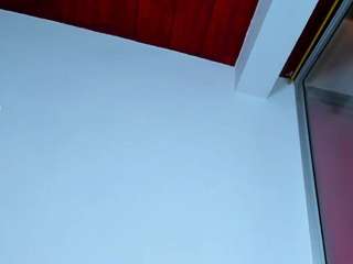 niki-bigbutt webcam model stream image