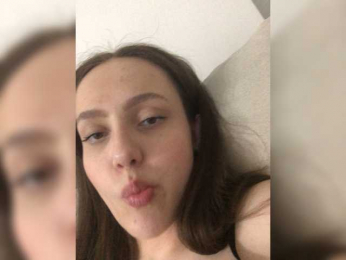 Mae4614 webcam model stream image