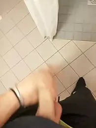 frankthefuck69 webcam model stream image