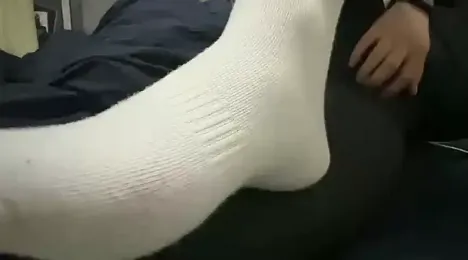 Ellank webcam model stream image