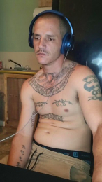 ToTrue87 webcam model stream image