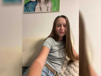 Kisacka webcam model stream image