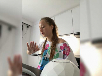 Kisacka webcam model stream image