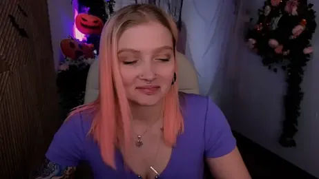 Kiki_shay webcam model stream image