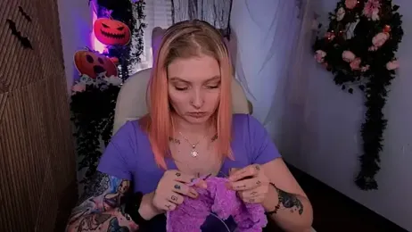 Kiki_shay webcam model stream image