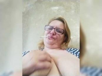 ForestLadyXL webcam model stream image