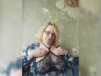 ForestLadyXL webcam model stream image
