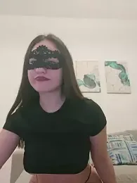 DeepLongHot webcam stripchat model stream image