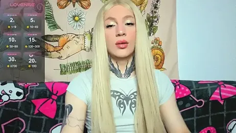 Chloecherry webcam model stream image