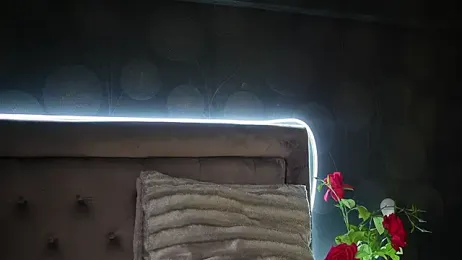 JulietShy webcam model stream image